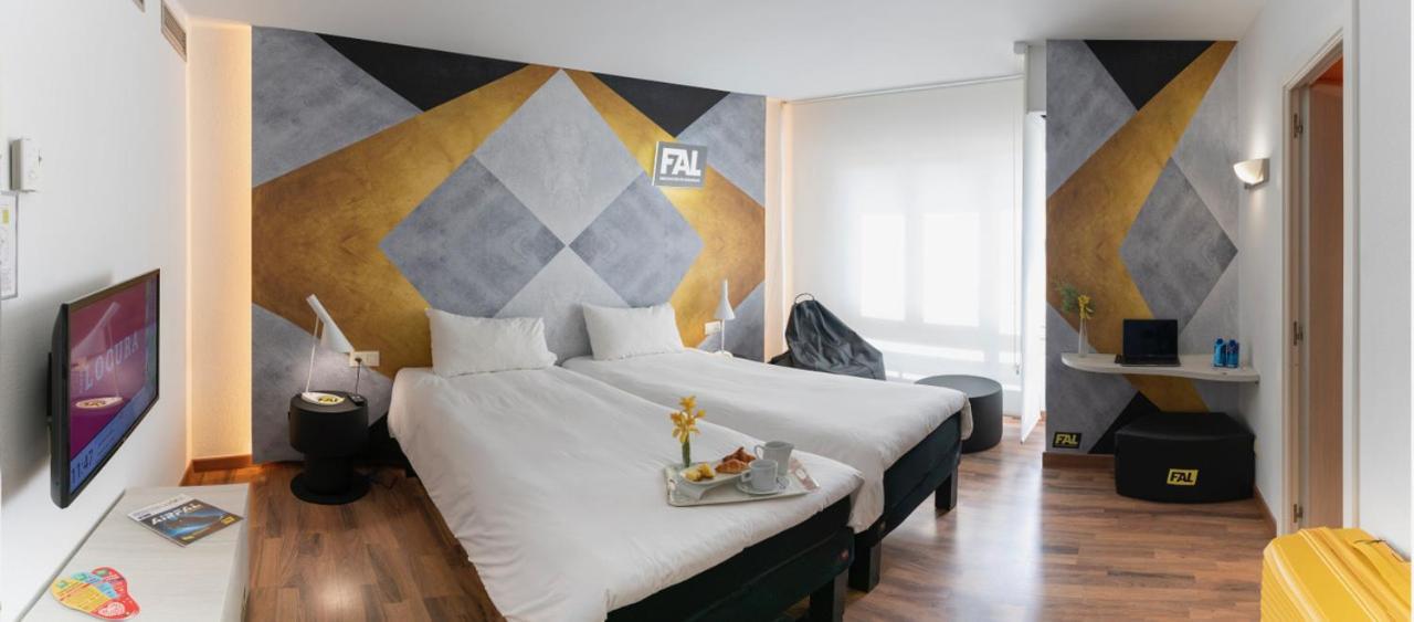 Hotel Ibis Styles La Rioja Arnedo Buitenkant foto