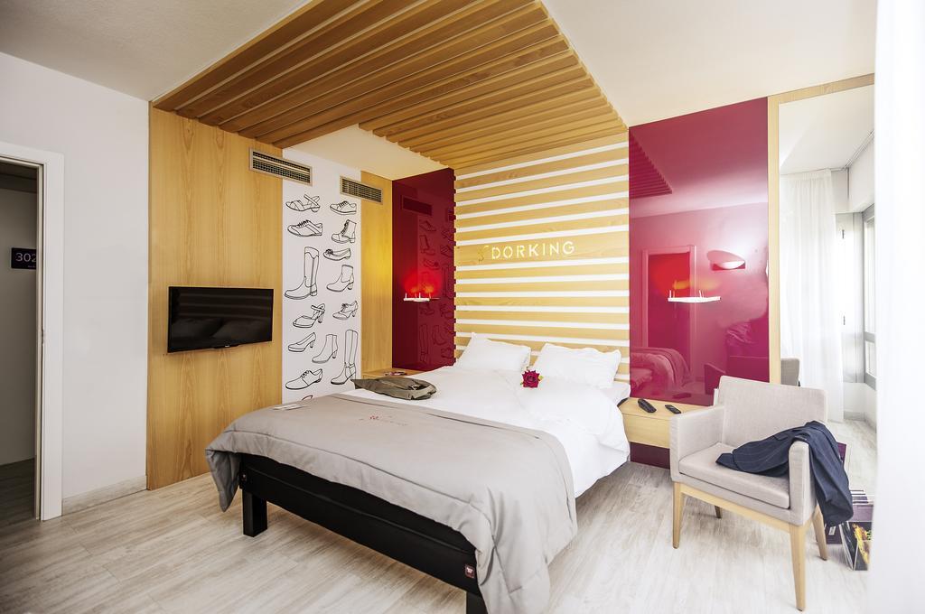 Hotel Ibis Styles La Rioja Arnedo Buitenkant foto